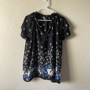 Floral blouse XL old navy 💐
